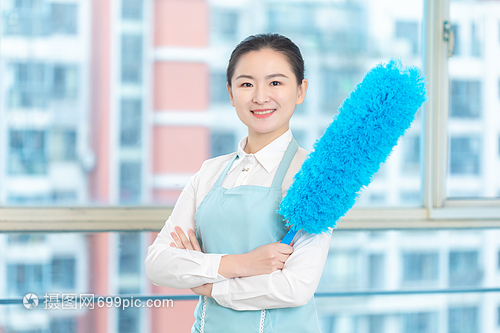 專業家政保潔服務 手拿撣子的守護者